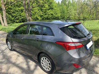 Hyundai i30 GDH r. v. 2015, najeto 219000 km - 5