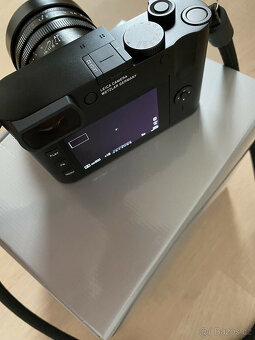 Kompaktní fotoaparát Leica Q2 47,3 MP - černý, jako nový - 5