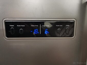 ✅Americká lednice Samsung RS20CRHS nerez - 5