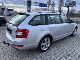 Škoda Octavia, 2.0 TDI 110 kW DSG, navigace - 5