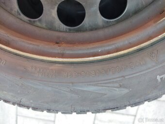 Prodám zimní pneu Nokian WR D4 195/60R16 - 5