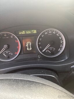 Skoda roomster 1.2 i 51 KW - 5