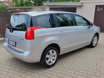 Peugeot 5008, 115 Kw, r.v. 2011, Nová rozvodová sada, 7 míst - 5