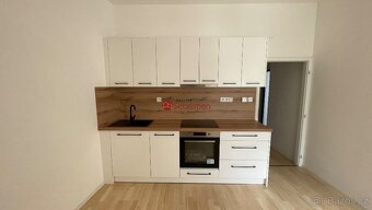 K pronájmu moderní byt 2+kk s terasou, 32 m², Hořice, ul. Sl - 5