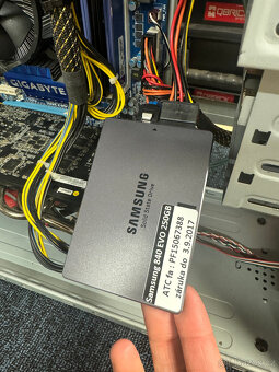 Starší herní PC i7 920, GTX 970, 16GB, 256GB SSD - 5