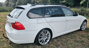 BMW 330D XDRIVE 4X4 M PAKET 180KW. AUTOMAT 2009 - 5