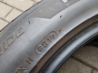 Pneumatiky pneu  R19 zimní Hankook 2ks 235/50 - 5