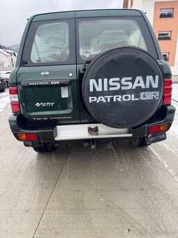 Nissan Patrol Y61 - 5