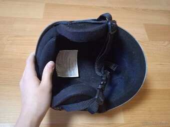 Dětská lyžařská přilba Worker - 5