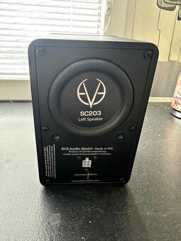 Studiové monitory EVE audio SC203 - 5