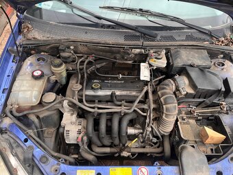 VEŠKERÉ ND FORD FOCUS 1.6 74KW 1998 - 5
