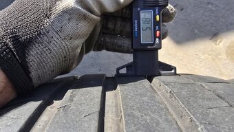 Letní pneu 225/40/19 Michelin - 5