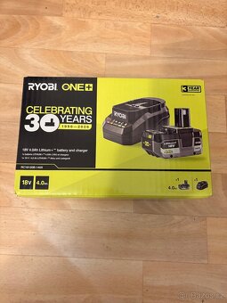 Ryobi ONE+ Akumulátor RB1840X + nabíječka - 5