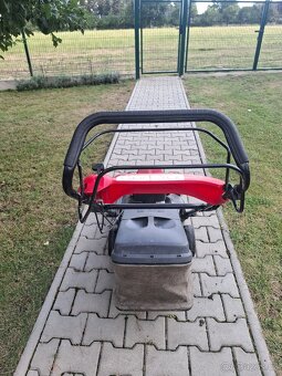 SEKAČKA S POJEZDEM HONDA - 5