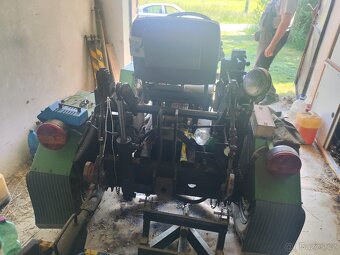Malotraktor s vlečkou - 5