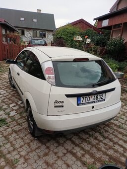 Ford Focus coupe mk1 - 5
