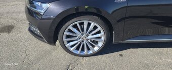 Skoda Superb 2.0TDi DSG 4x4 L&K - 5