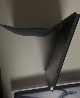 iPad Air 11" M2 128GB WiFi Vesmírně šedý - TOP stav, +obal - 5