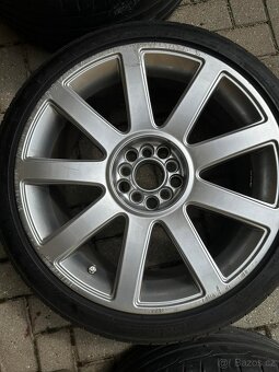 Set litých kol ET35 225/40 R18 - 5