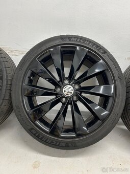 VW R18 letní alu kola Passat CC / Scirocco - 5