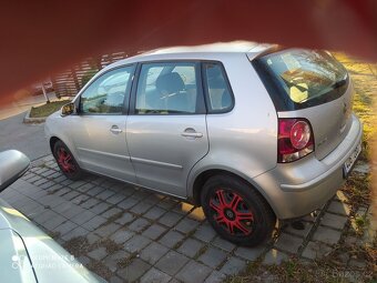 Volkswagen Polo 1.2 benzín 2008 - 5