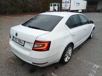 Škoda Octavia-1.8tsi-ČR-automat - 5