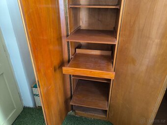 Ložnice z masivu vyrobená cca 1940 - 5