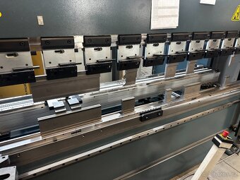 Voľne kapacity na Ohraňovaci lis - 5