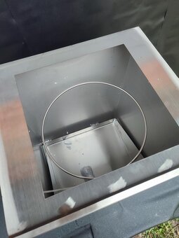 Nerezová výsuvná zásuvka na koš - 5