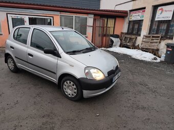 Toyota Yaris - 5