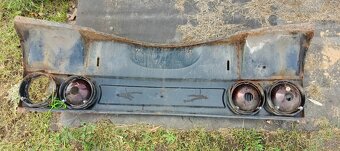 Tatra 613 - přední čelo - 5