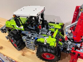 Lego Technic 42054, traktor Class Xerion 500 - 5