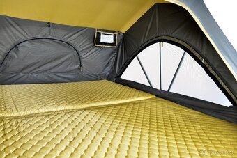 Autostan střešní rodinný stan Expedy 250 Wild Land - 5