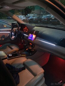 BMW - 5
