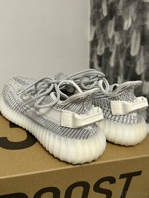 Yeezy 350 V2 Static US 6 1/2 - 5