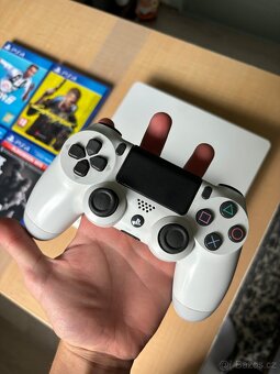 Playstation 4 Slim Bílá, Dva ovladače - 5