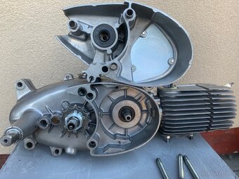 Prodám motor JAWA PIONÝR - 5