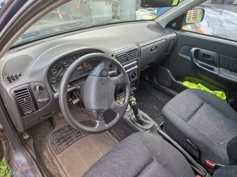 Volkswagen Polo 1.4 44kw 1999 - 5