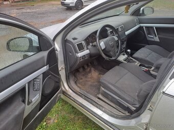Opel vectra CTS 1.8i 9o kw. 2004 dovoz DE - 5