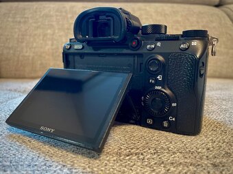 Sony A7R iii + fe 28-70 3,5-5,6 - 5