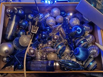 Modré vánoční ozdoby - 5