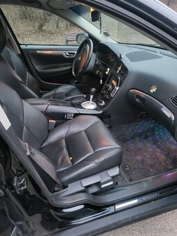 Volvo S60 2.4i 103kw benzín - 5