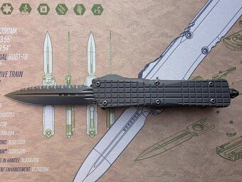 Microtech Combat Troodon Delta Frag Dagger Full Serrated - 5