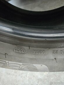 Letní pneu zn. Michelin Primacy 4, rozměr 215x65x17 103v, hl - 5