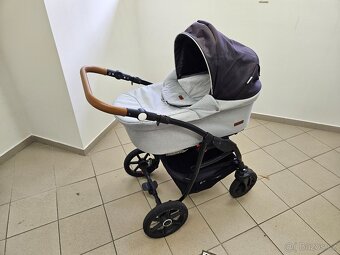 Kombinovaný kočárek Riko Basic Plus - 5