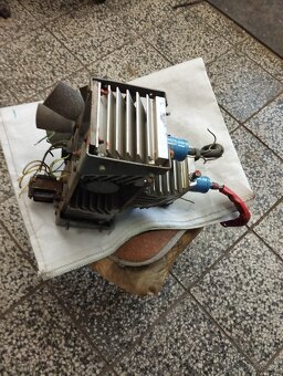 Diody s chladiči svářečka KS 250 - 5