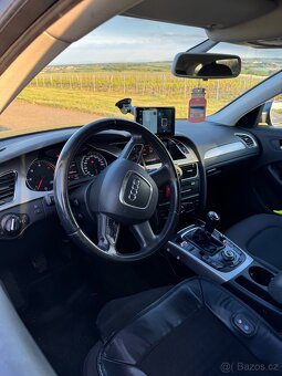 Audi A4 B8 2.0 TDI 100kW, kombi, 2012, po servisu - 5