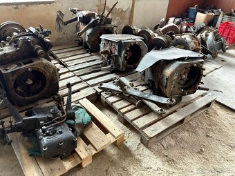 Díly traktor Zetor (motory, převodovky atd) - 5