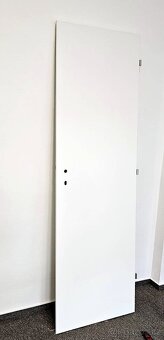 Prodám dveře 80 cm a 60cm , plné bílé CPL celkem 5ks - 5