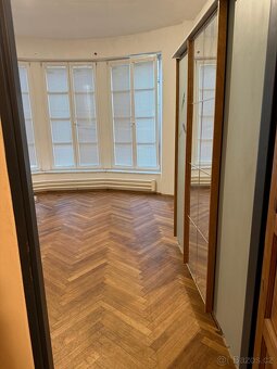 🏡 Pronájem bytu 1+kk, 35,3 m² - 5